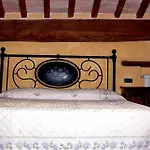 וילה Monastery Birbino Le Ville
